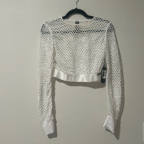 Notebook Blouson Layer Top (white mesh)
